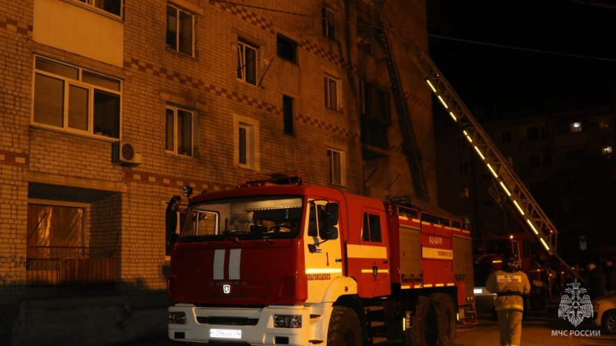 В Свободном огнеборцы ликвидировали возгорание в квартире многоквартирного жилого дома